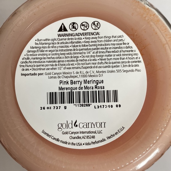 Gold Canyon - Large Pink Berry Meringue Heritage Candle - Picture 3 of 4